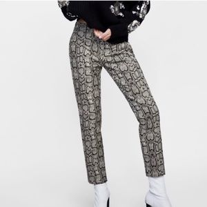 Zara snakeskins print pants